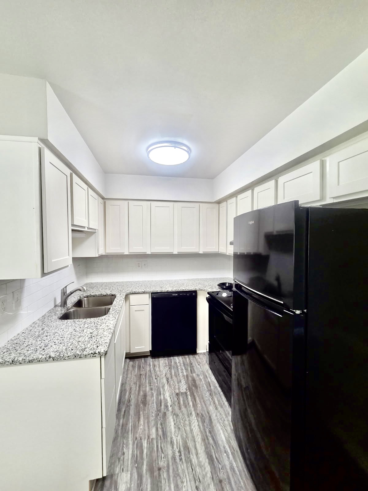 501 Greenbriar Road - D